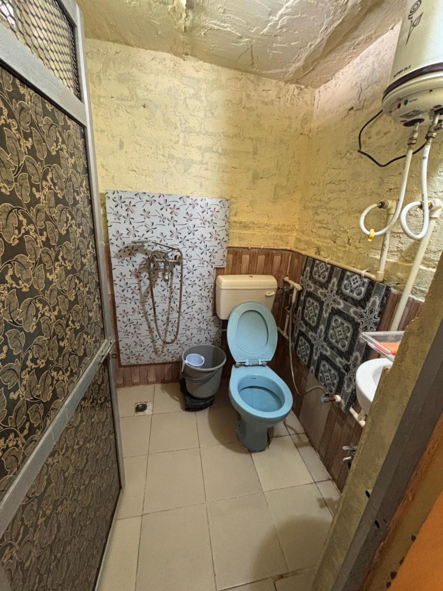 Hotel Lucifer 布什格尔 外观 照片